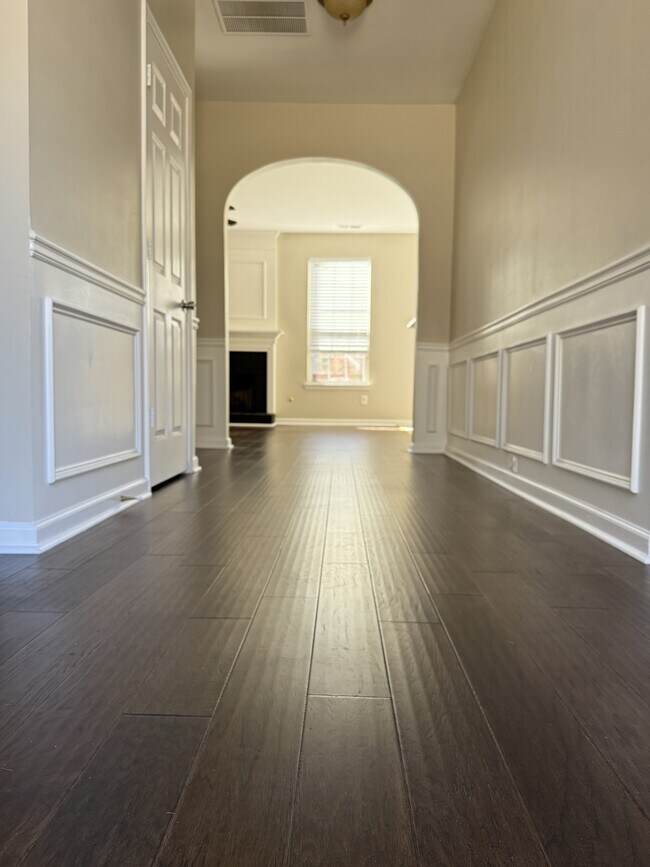 Foto del edificio - 417 Holland Springs Dr NW