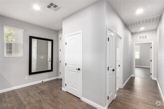 Building Photo - 5344 Bocopa St