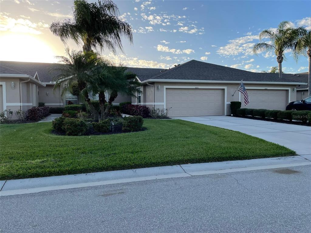 Foto principal - 5032 Mahogany Run Ave