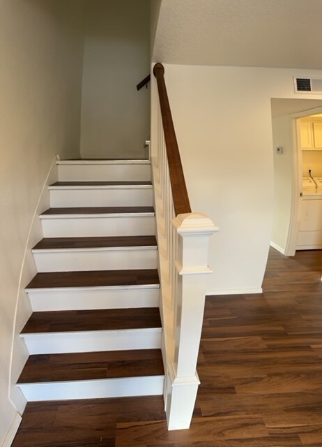 Entry - 6017 Calle Nueve NW