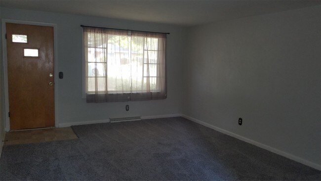 Building Photo - 3155 E Broadlands Ave