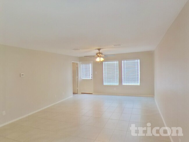 Foto del edificio - 112 Cornstalk Ln