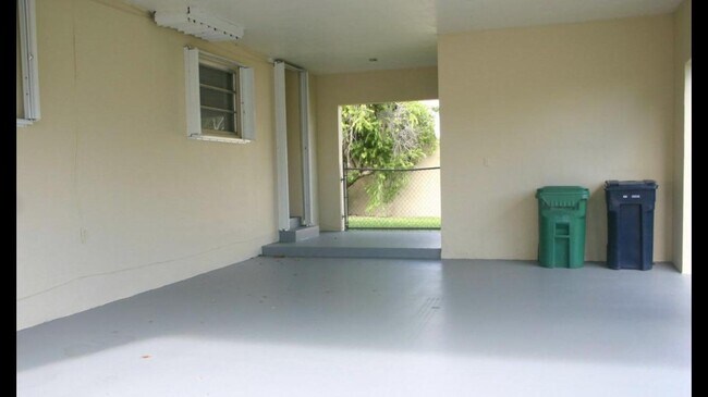 Building Photo - 8990 SW 149th St