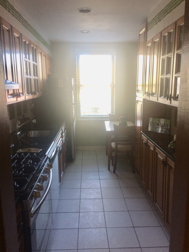 Primary Photo - 19-54 79th St