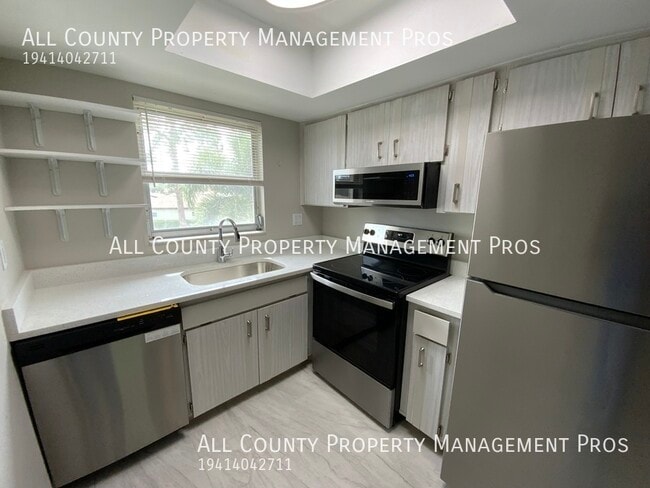 Building Photo - 2851 Swifton Dr