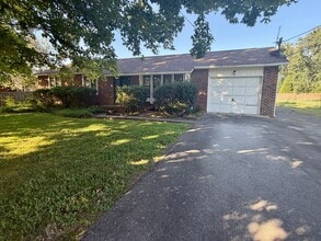 Building Photo - 7225 Deville Way