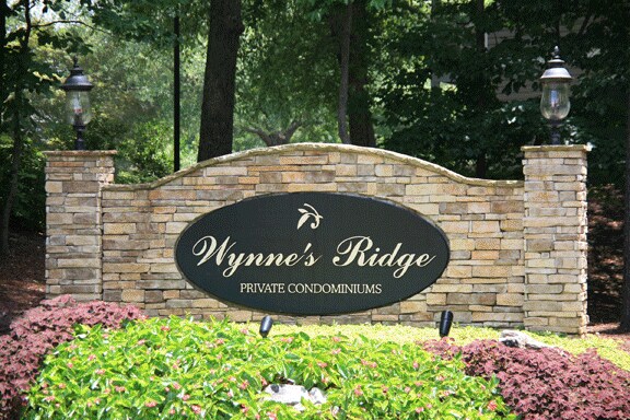 Foto del edificio - 615 Wynnes Ridge Cir SE