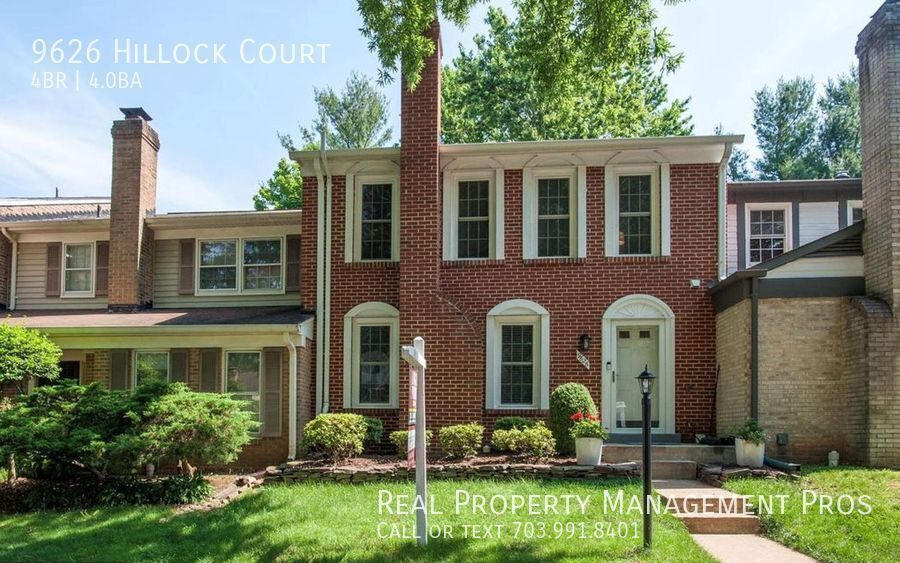 Primary Photo - Rarely available 4 bed townhome 2500+squar...