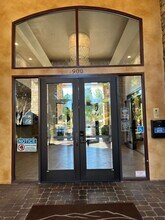 Building Photo - 900 S Meadows Pkwy