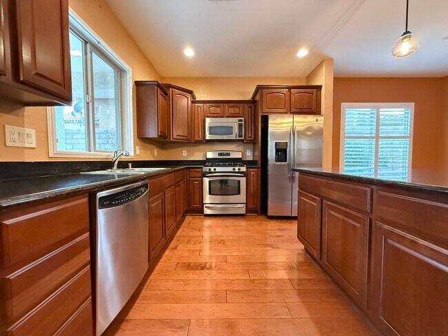 Building Photo - 11833 Bussero Ct