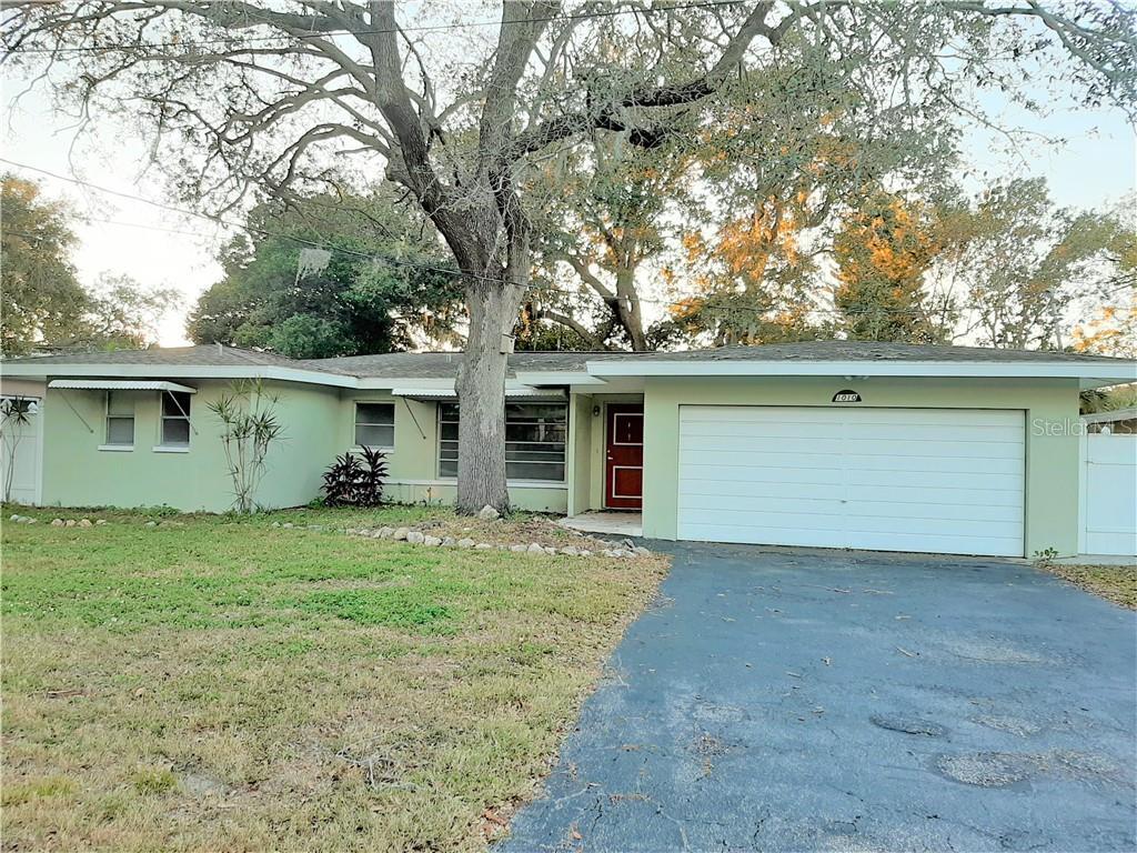 Primary Photo - 1010 Bay Breeze Terrace