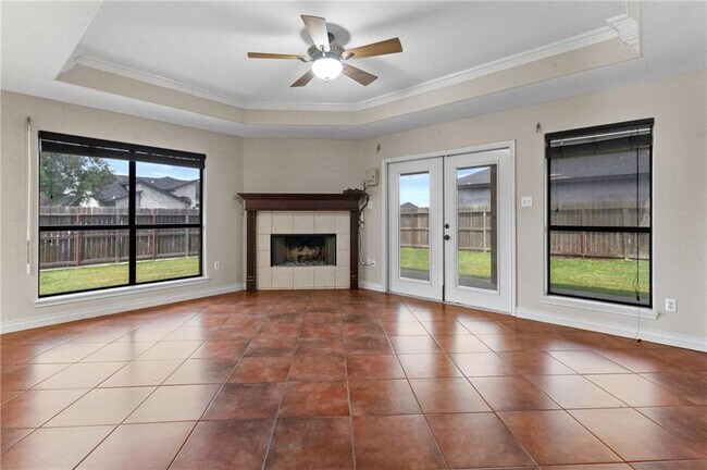 Foto del edificio - 7902 Snake River Dr