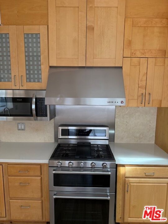 Foto del edificio - 4351 Allott Ave