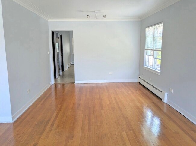Foto del edificio - 5544 N Campbell Ave