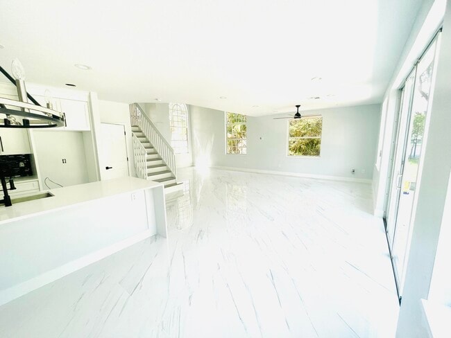 Building Photo - 3016 Rockville Ln