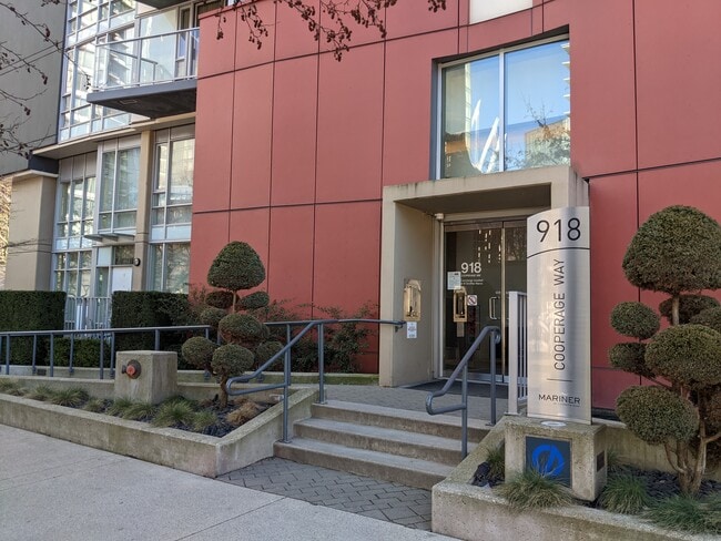 Building Photo - 918 Cooperage Way
