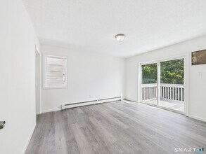 Building Photo - 25 Dewitt St