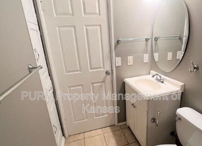 Foto del edificio - 1816 SW Moundview Dr