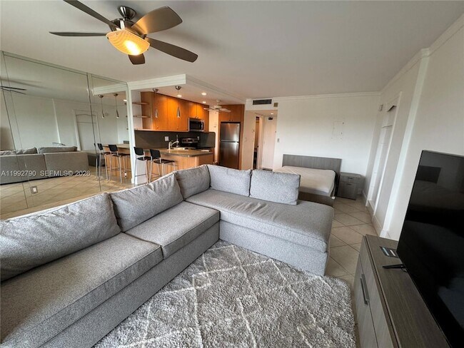 Foto del edificio - 2900 NE 30th St