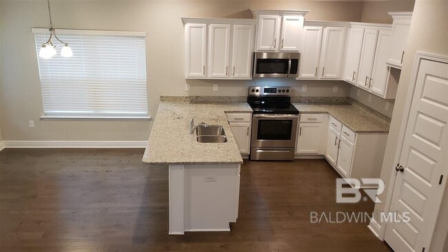 Building Photo - 23952 Cottage Lp