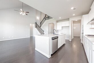 Building Photo - 157 Sunray Creek Dr