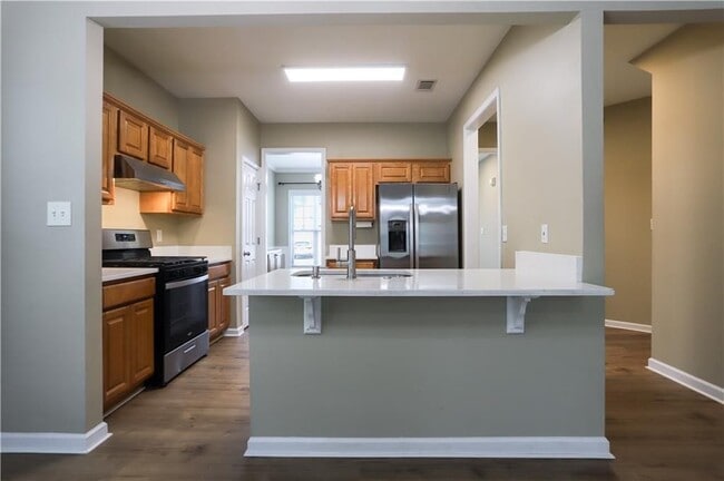 Building Photo - 2216 Worrall Hill Dr