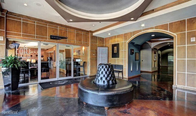 Foto del edificio - 152 E Pecan St