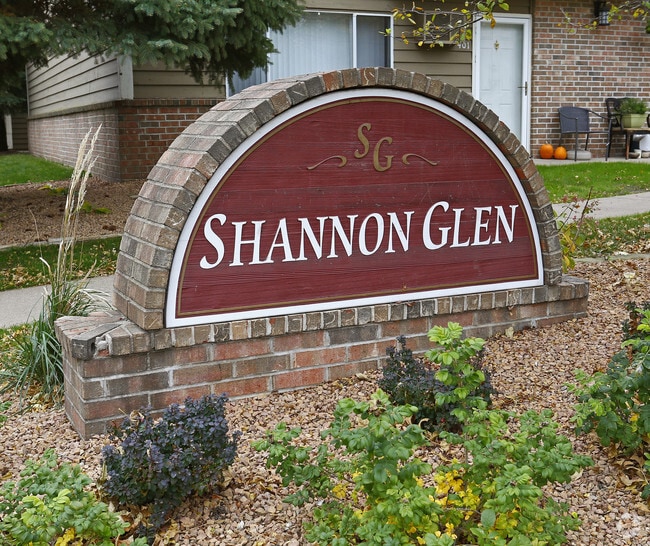 Shannon Glen Townhomes - Rosemount, MN | Apartments.com