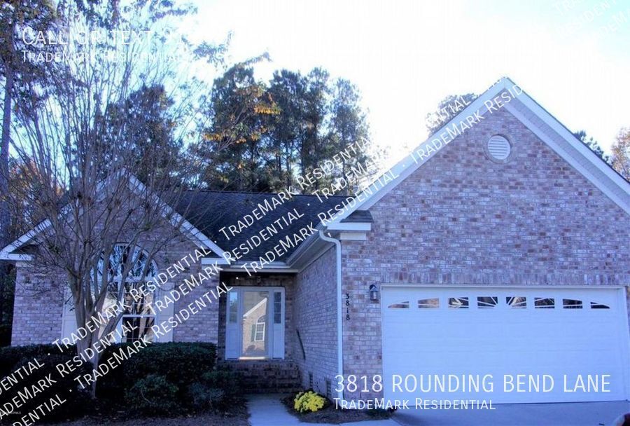Foto principal - 3818 Rounding Bend Ln