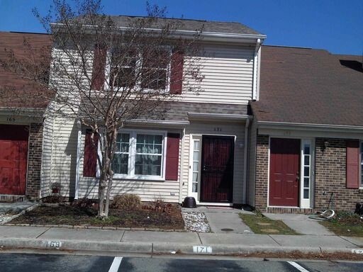 Primary Photo - 171 Parkway