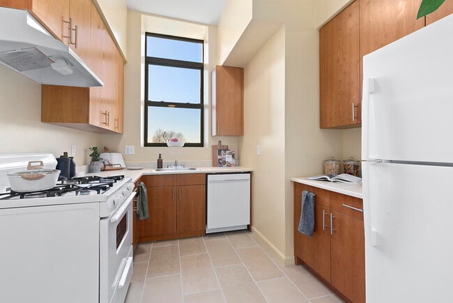 Building Photo - Historic SoHo Lofts