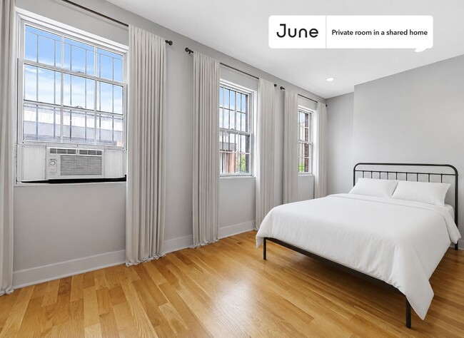 Room in Shared 3 bed/1 bath home in Clinton Hill - Room in Shared 3 bed/1 bath home in Clinton Hill