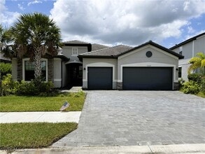 Building Photo - 11460 Canopy Loop