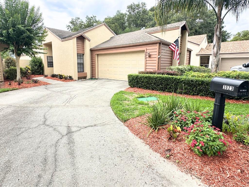 Foto principal - 3023 Silverado Terrace