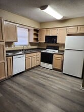 Building Photo - 931 Mulberry St