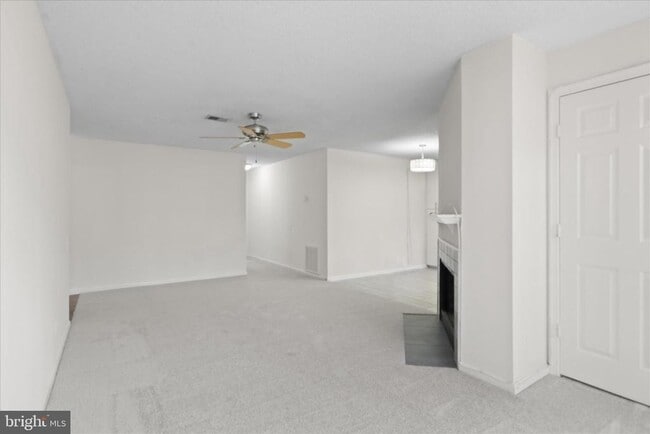 Foto del edificio - 12018 Golf Ridge Ct