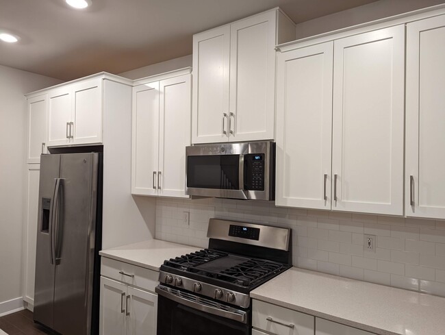Building Photo - 4778 Franklin Cir
