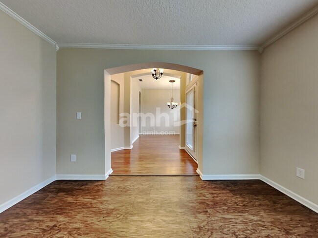 Building Photo - 13966 Summer Breeze Drive