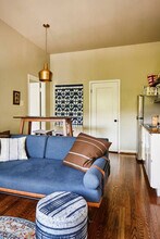 Building Photo - 3308 Cliff Rd