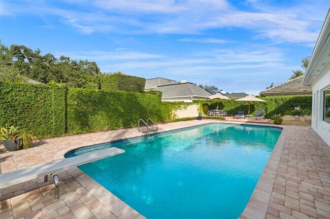 Foto del edificio - 4913 Andros Dr