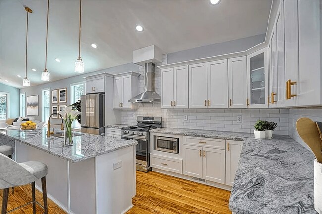 Foto del edificio - 1448 Hosea L Williams Dr NE