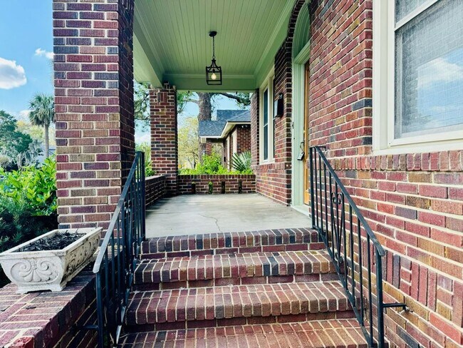 Foto del edificio - Available this Summer!! Beautiful 3 bed, 2 bath home located in Ardsley Park in Savannah, Ga!!