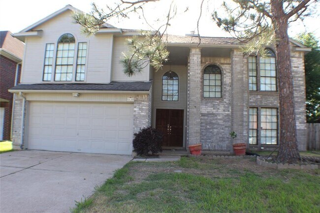 Building Photo - 16322 Dawncrest Way