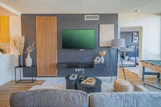 Building Photo - 44 W Monroe St