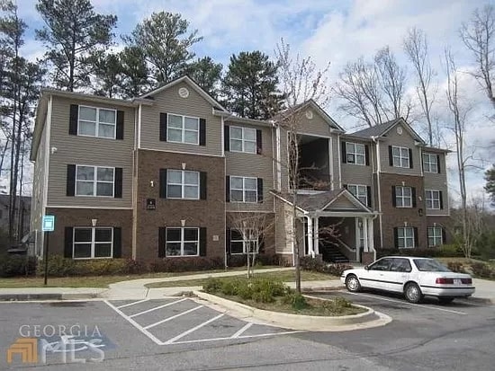 Primary Photo - Newly Renovated, Move-In Ready