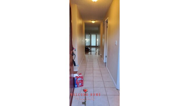 Foto del edificio - 2 bedroom townhome condo with AMAZING view...