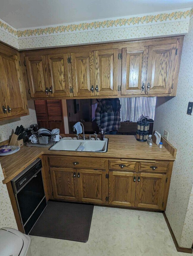 Foto del edificio - 7630 W Leon Terrace