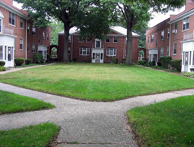 Main Building View - Riverside Manor