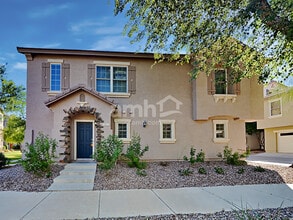 Building Photo - 5617 S 21st Pl