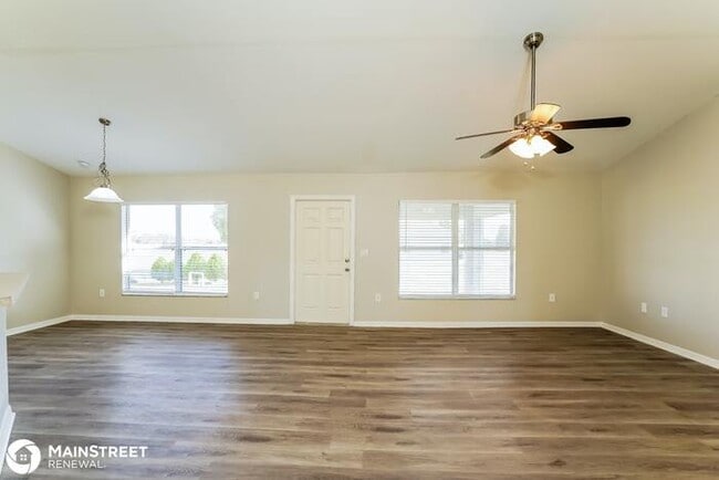Building Photo - 3621 E GATOR CIR, Cape Coral, FL 33909